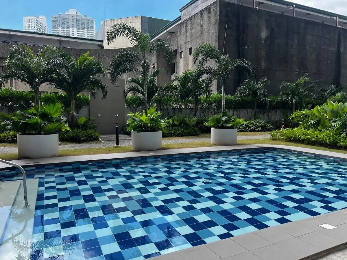 Modern Makati Condo With Parking & Cityscape Views Manila